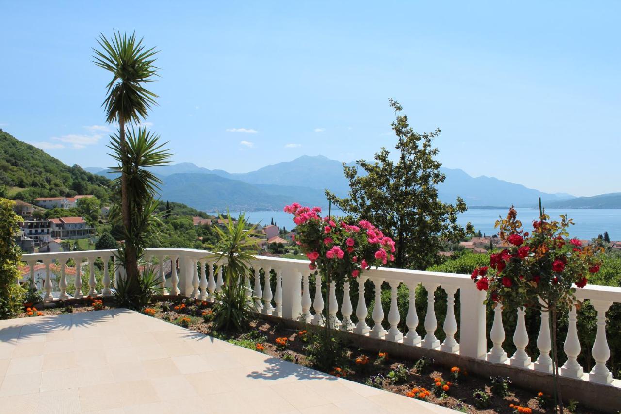 Monte Aria Panorama Suites Herceg Novi Dış mekan fotoğraf