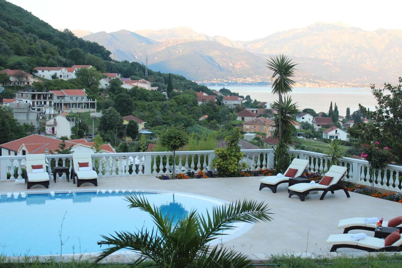 Monte Aria Panorama Suites Herceg Novi Dış mekan fotoğraf