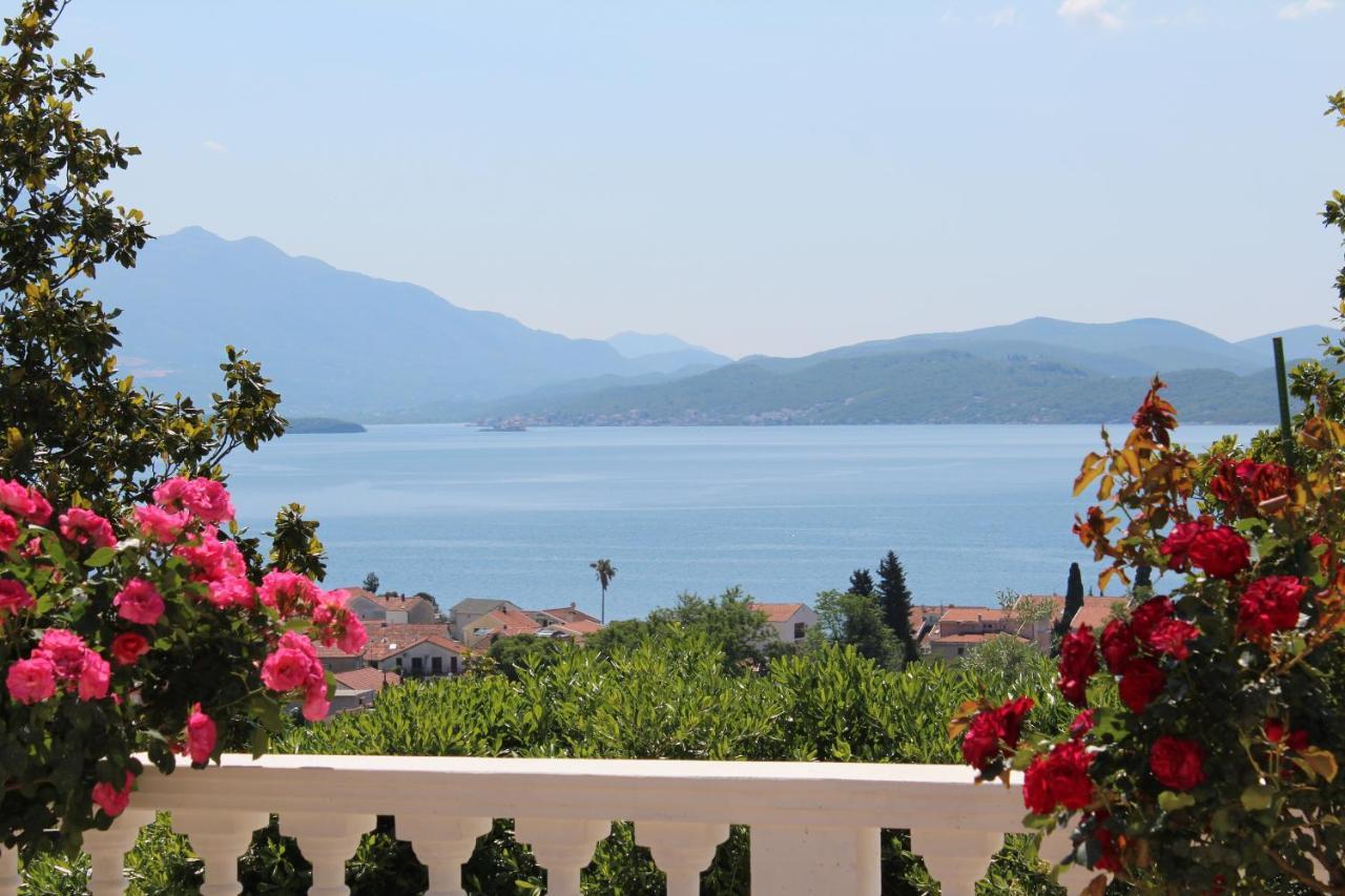 Monte Aria Panorama Suites Herceg Novi Dış mekan fotoğraf