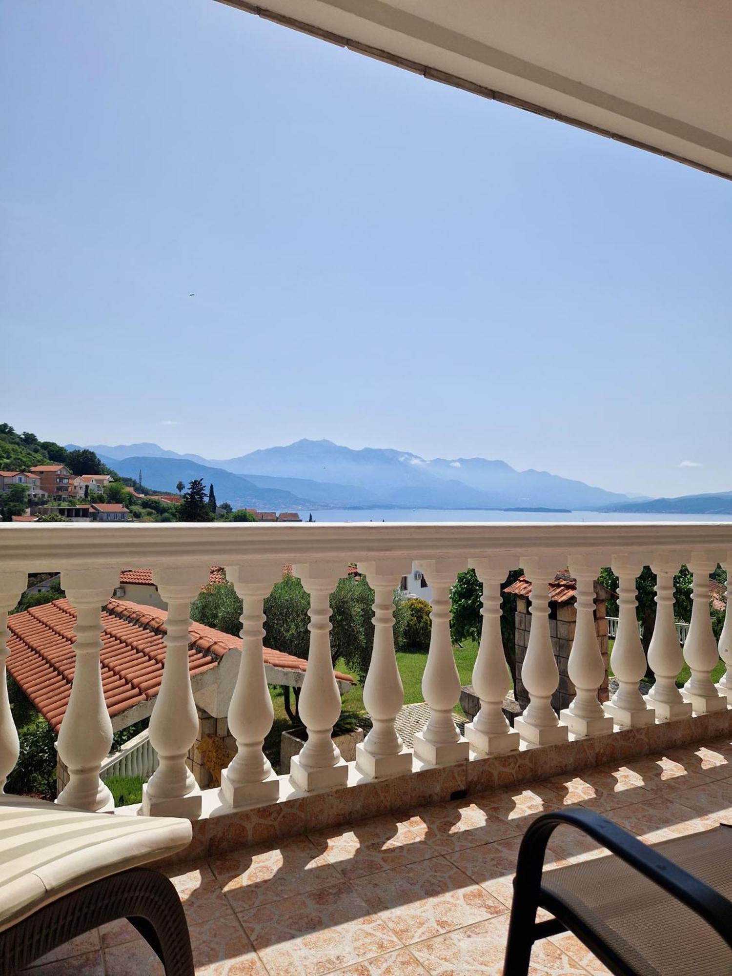 Monte Aria Panorama Suites Herceg Novi Oda fotoğraf