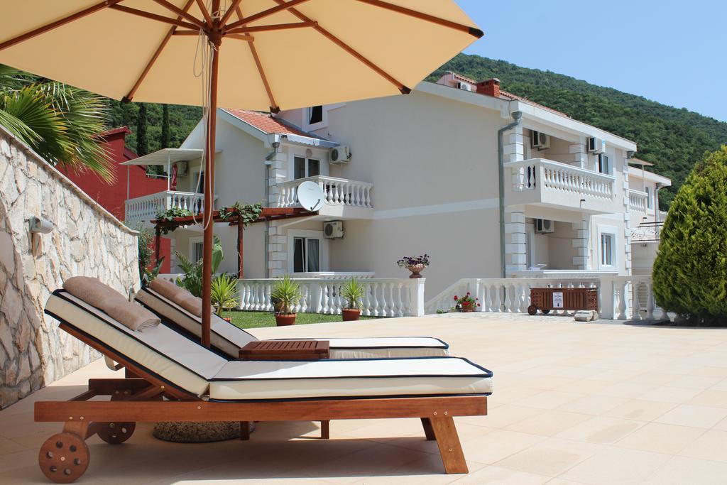 Monte Aria Panorama Suites Herceg Novi Dış mekan fotoğraf